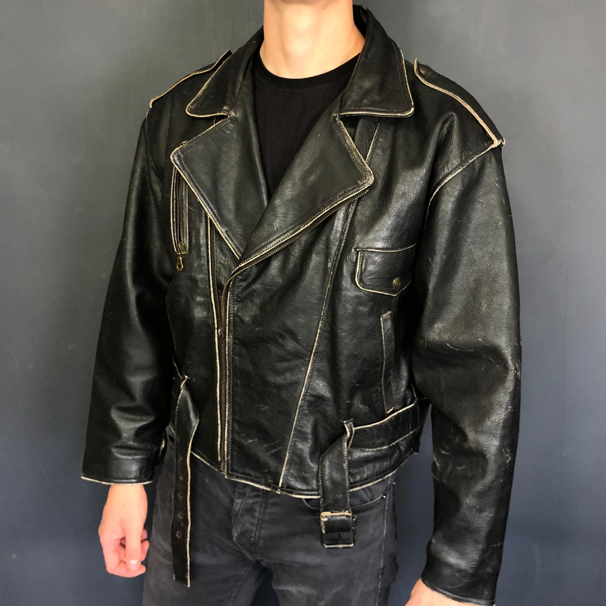 VINTAGE LEATHER BIKER/PERFECTO JACKET - Large - Vintique Clothing